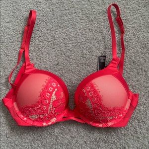 Victoria Secret Bombshell Bra